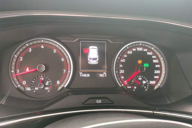 Used Volkswagen Tayron 2019 330TSI Two-Wheel-Drive Luxury Version China V Emission Standard Instrument Cluster