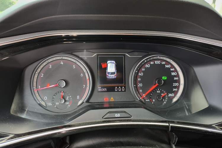 Used Volkswagen Tayron 2019 330TSI Two-Wheel Drive Luxury Model China VI Standard Instrument Cluster