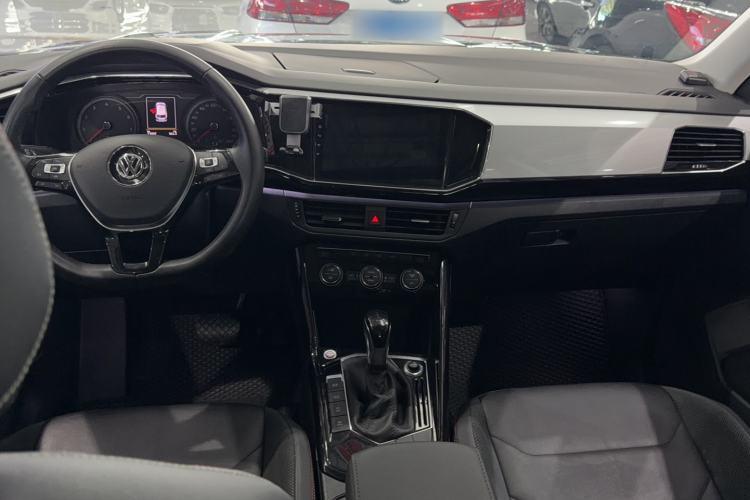 Used Volkswagen Tayron 2019 330TSI Two-Wheel Drive Luxury Model China VI Standard Interior 3
