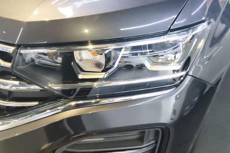 Used Volkswagen Tayron 2019 330TSI Two-Wheel Drive Luxury Model China VI Standard Left Front Headlight