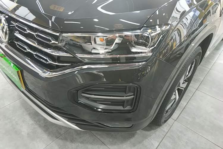 Used Volkswagen Tayron 2019 Teramont Edition 280TSI Two-Wheel Drive Luxury Model China VI Standard Left Front Headlight
