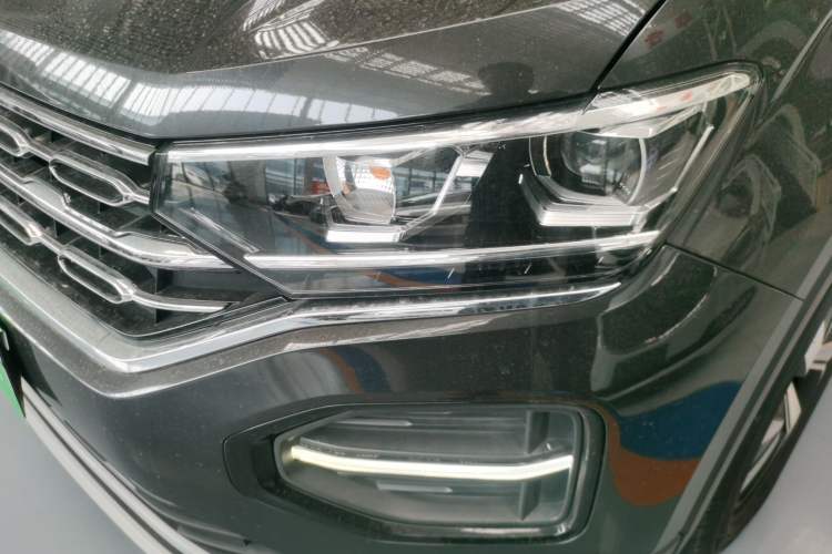 Used Volkswagen Tayron 2019 330TSI Two-Wheel-Drive Luxury Version China V Emission Standard Left Front Headlight