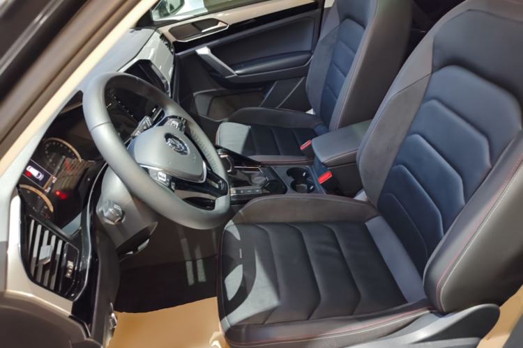 Used Volkswagen Tayron 2019 Teramont Edition 280TSI Two-Wheel Drive Luxury Model China VI Standard Left Front Seat