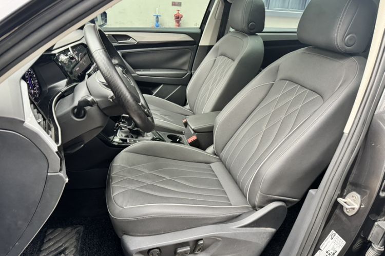 Used Volkswagen Tayron 2019 330TSI Two-Wheel Drive Luxury Model China VI Standard Left Front Seat