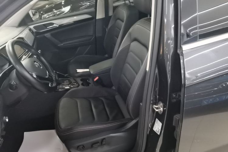 Used Volkswagen Tayron 2019 Teramont Edition 280TSI Two-Wheel Drive Luxury Model China VI Standard Left Front Seat