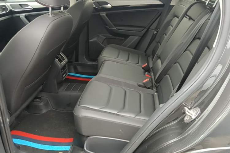 Used Volkswagen Tayron 2019 330TSI Two-Wheel Drive Luxury Model China VI Standard Left Rear Seat