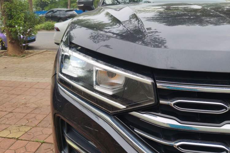 Used Volkswagen Tayron 2019 330TSI Four-Wheel Drive Luxury Version China VI Standard Right Front Headlight