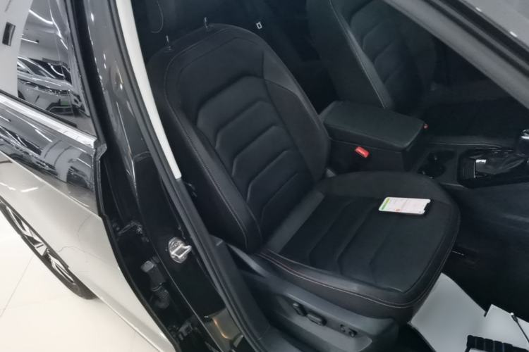 Used Volkswagen Tayron 2019 Teramont Edition 280TSI Two-Wheel Drive Luxury Model China VI Standard Right Front Seat