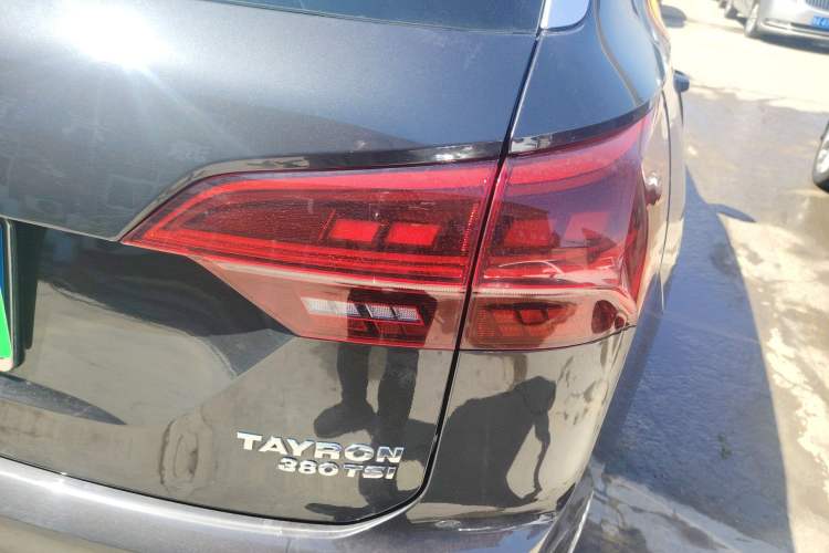 Used Volkswagen Tayron 2019 Teramont Edition 280TSI Two-Wheel Drive Luxury Model China VI Standard Right Rear Taillight