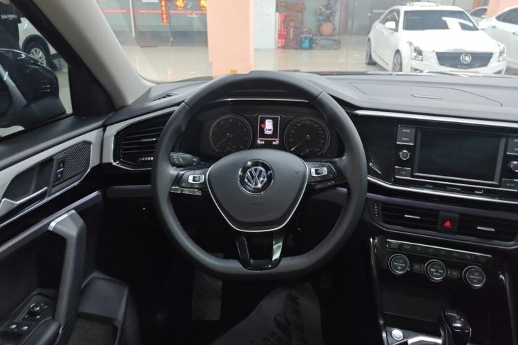 Used Volkswagen Tayron 2019 330TSI Two-Wheel-Drive Luxury Version China V Emission Standard Steering Wheel