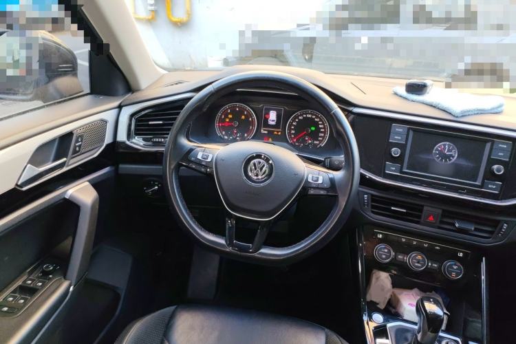 Used Volkswagen Tayron 2019 330TSI Two-Wheel Drive Luxury Model China VI Standard Steering Wheel