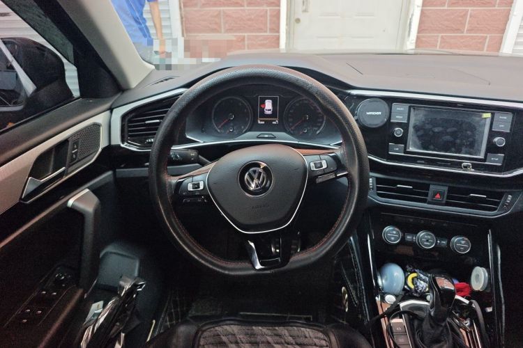 Used Volkswagen Tayron 2019 330TSI Two-Wheel Drive Luxury Model China VI Standard Steering Wheel