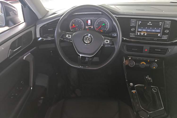 Used Volkswagen Tayron 2019 330TSI Two-Wheel Drive Luxury Model China VI Standard Steering Wheel