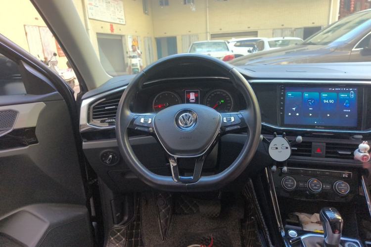 Used Volkswagen Tayron 2019 Teramont Edition 280TSI Two-Wheel Drive Luxury Model China VI Standard Steering Wheel
