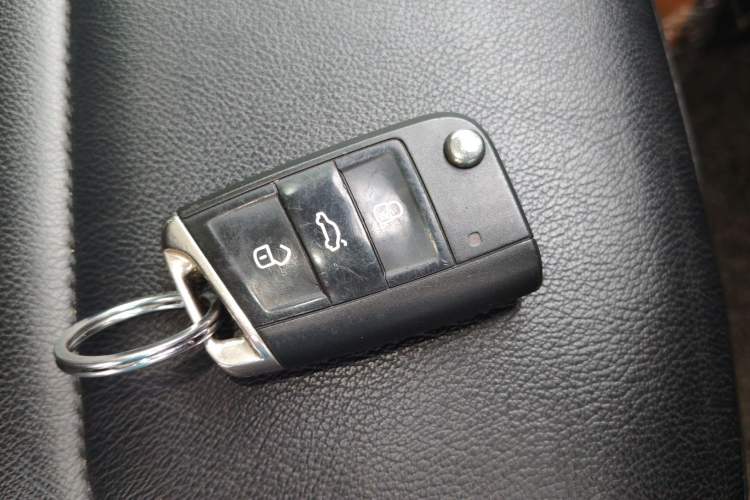 Used Volkswagen Tayron 2019 330TSI Four-Wheel Drive Luxury Version China VI Standard Vehicle Key