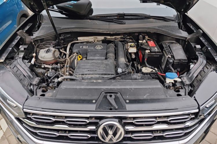 Used Volkswagen Tayron 2019 Teramont Edition 280TSI Two-Wheel Drive Luxury Model China VI Standard Engine Bay