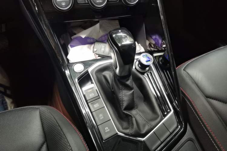 Used Volkswagen Tayron 2019 Teramont Edition 280TSI Two-Wheel Drive Luxury Model China VI Standard Gear Lever