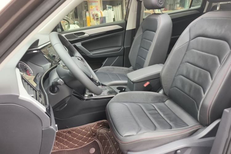 Used Volkswagen Tayron 2019 Teramont Edition 280TSI Two-Wheel Drive Luxury Model China VI Standard Left Front Seat
