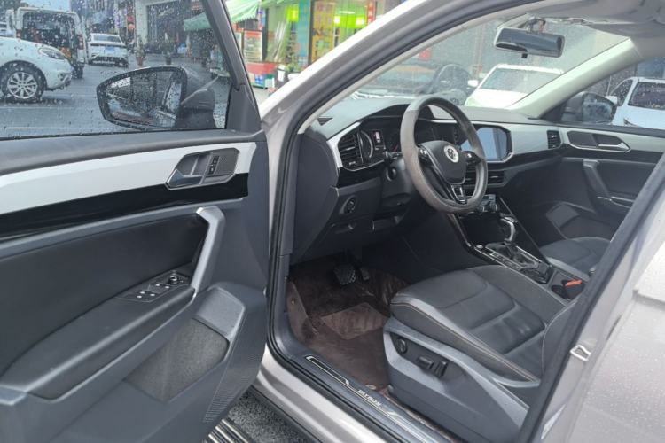 Used Volkswagen Tayron 2019 330TSI Two-Wheel Drive Luxury Model China VI Standard Driver Seat
