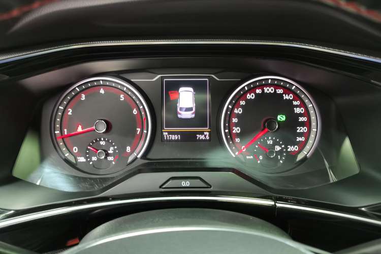 Used Volkswagen Tayron 2019 330TSI Two-Wheel Drive Luxury Model China VI Standard Instrument Cluster