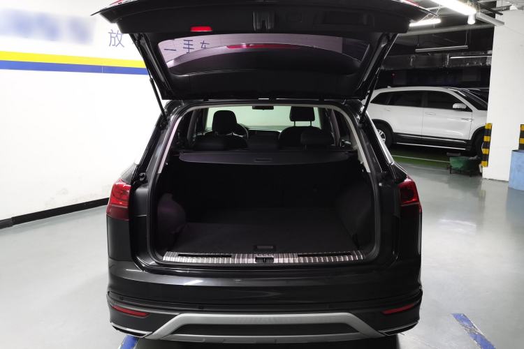 Used Volkswagen Tayron 2019 330TSI Two-Wheel Drive Luxury Model China VI Standard Trunk