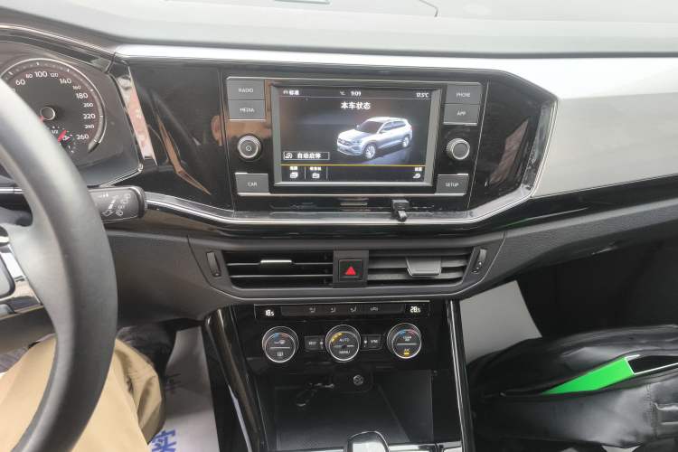 Used Volkswagen Tayron 2019 330TSI Four-Wheel Drive Luxury Version China VI Standard Audio And AC Panel