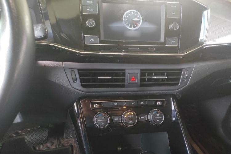 Used Volkswagen Tayron 2019 330TSI Four-Wheel Drive Luxury Version China V Standard Audio And AC Panel