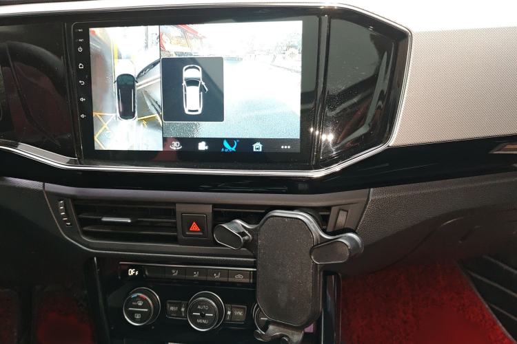 Used Volkswagen Tayron 2019 330TSI Two-Wheel Drive Luxury Model China VI Standard Audio And AC Panel