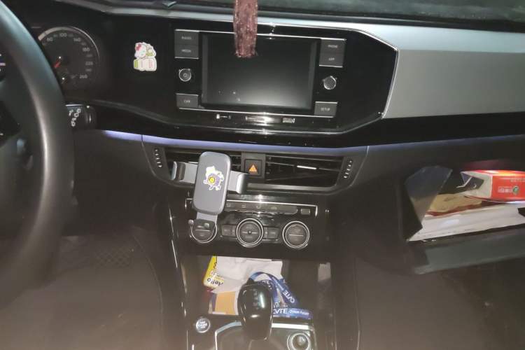 Used Volkswagen Tayron 2019 Teramont Edition 280TSI Two-Wheel Drive Luxury Model China VI Standard Audio And AC Panel