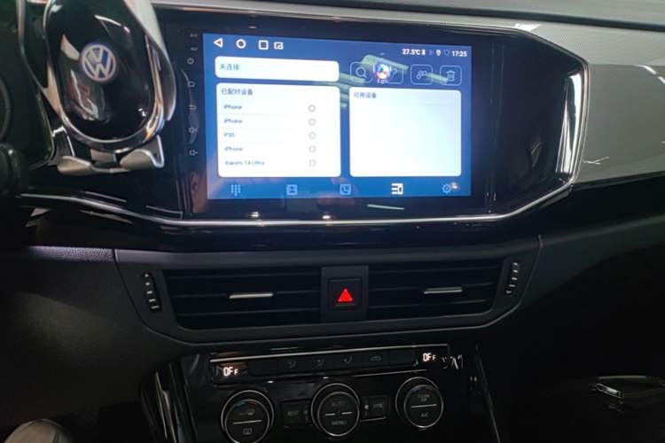 Used Volkswagen Tayron 2019 330TSI Two-Wheel Drive Luxury Model China VI Standard Audio And AC Panel