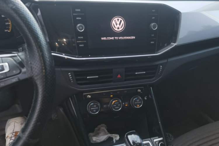 Used Volkswagen Tayron 2019 330TSI Four-Wheel Drive Luxury Version China VI Standard Audio And AC Panel