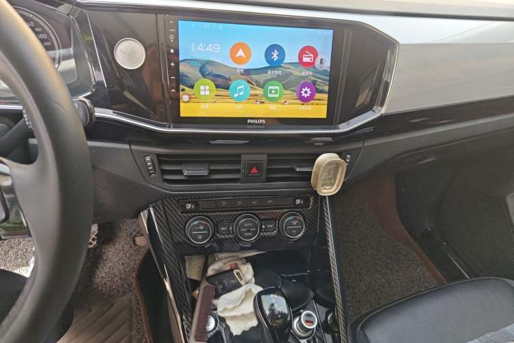 Used Volkswagen Tayron 2019 330TSI Two-Wheel Drive Luxury Model China VI Standard Audio And AC Panel