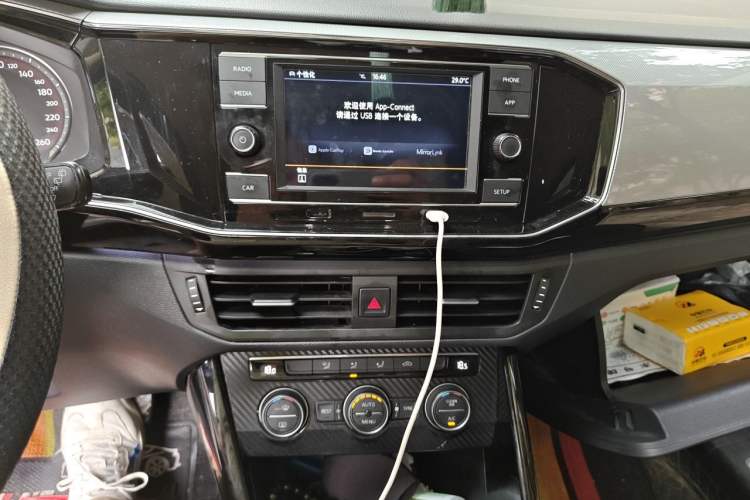 Used Volkswagen Tayron 2019 Teramont Edition 280TSI Two-Wheel Drive Luxury Model China VI Standard Audio And AC Panel