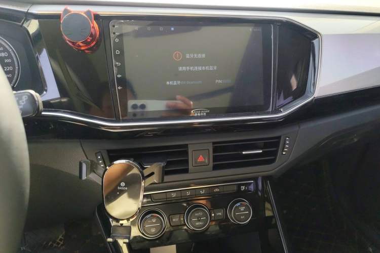 Used Volkswagen Tayron 2019 330TSI Two-Wheel Drive Luxury Model China VI Standard Audio And AC Panel