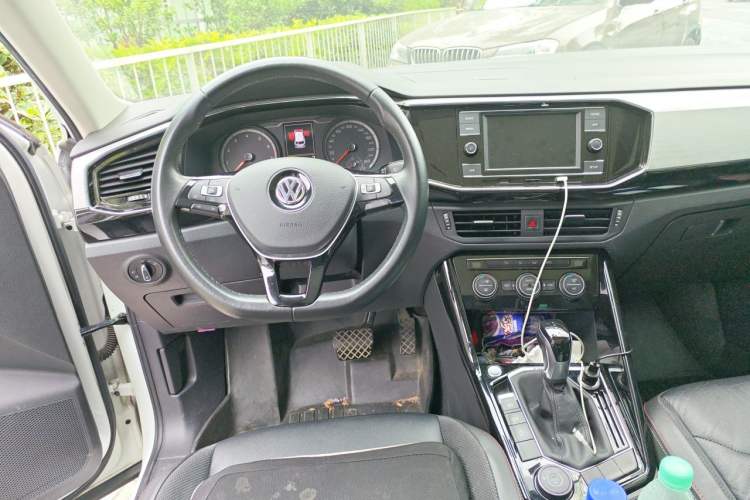 Used Volkswagen Tayron 2019 330TSI Four-Wheel Drive Luxury Version China V Standard Center Console
