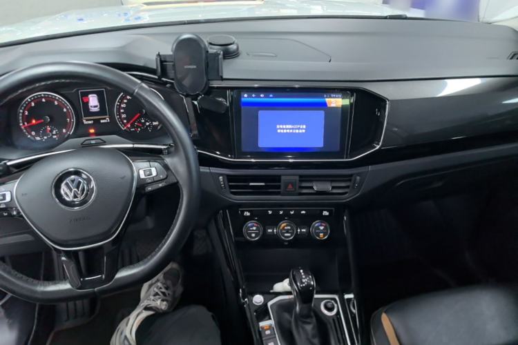Used Volkswagen Tayron 2019 330TSI Four-Wheel Drive Luxury Version China V Standard Center Console