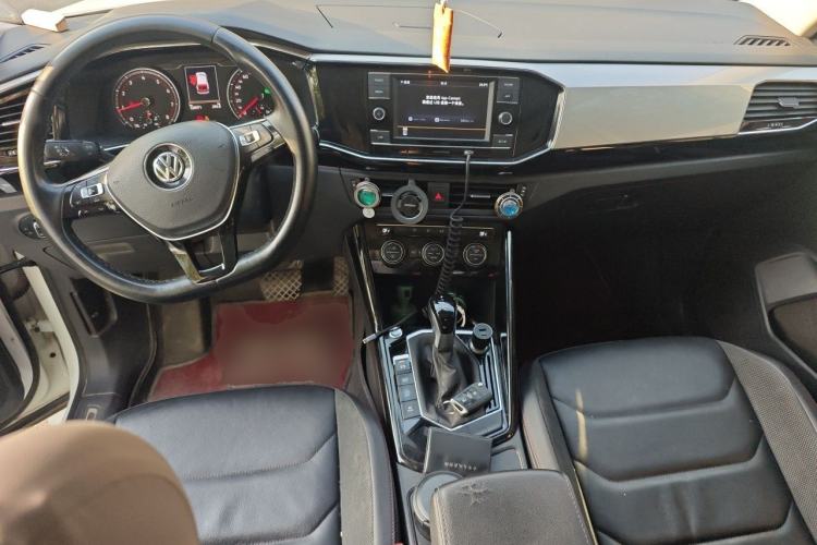 Used Volkswagen Tayron 2019 Teramont Edition 280TSI Two-Wheel Drive Luxury Model China VI Standard Center Console