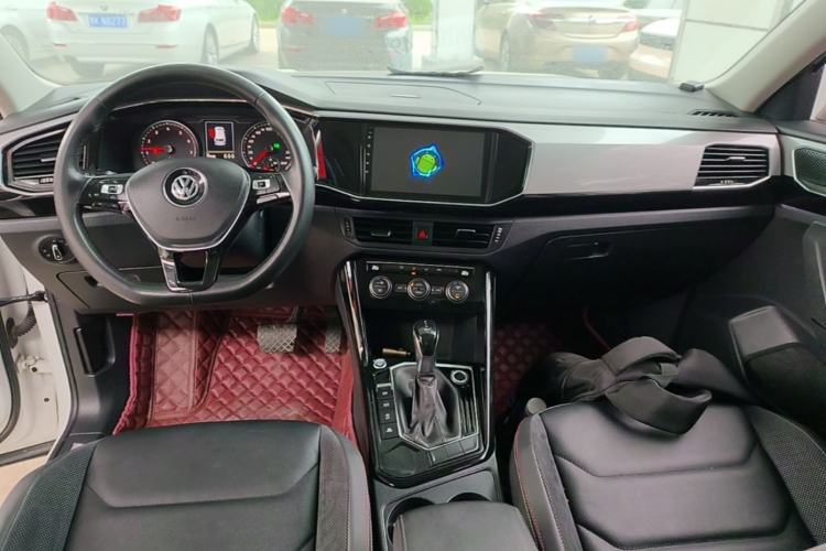 Used Volkswagen Tayron 2019 330TSI Two-Wheel Drive Luxury Model China VI Standard Center Console
