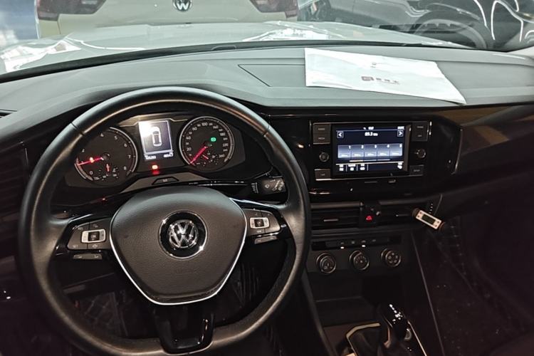 Used Volkswagen Tayron 2019 Teramont Edition 280TSI Two-Wheel Drive Comfort Model China VI Standard Center Console