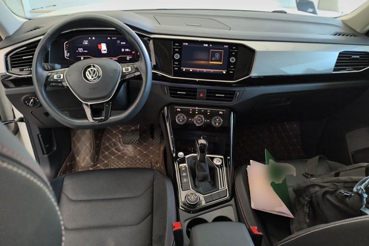 Used Volkswagen Tayron 2019 330TSI Four-Wheel Drive Luxury Version China VI Standard Center Console