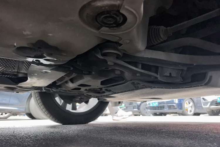 Used Volkswagen Tayron 2019 380TSI All-Wheel Drive R-Line China V-standard Chassis Front Right