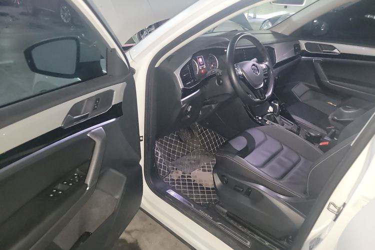 Used Volkswagen Tayron 2019 330TSI Two-Wheel Drive Luxury Model China VI Standard Driver Seat