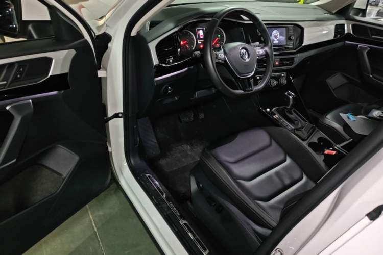 Used Volkswagen Tayron 2019 330TSI Two-Wheel-Drive Luxury Version China V Emission Standard Driver Seat
