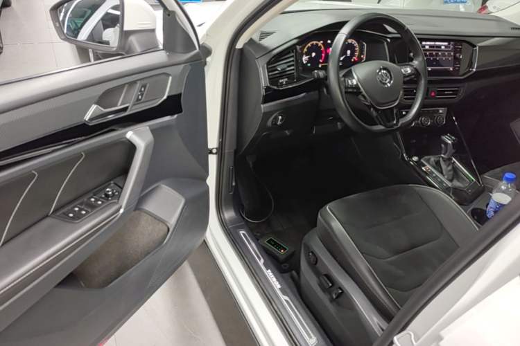 Used Volkswagen Tayron 2019 330TSI Two-Wheel-Drive Luxury Plus China VI Standard Driver Seat