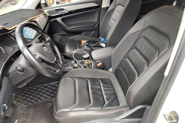 Used Volkswagen Tayron 2019 330TSI Two-Wheel Drive Luxury Model China VI Standard Driver Seat