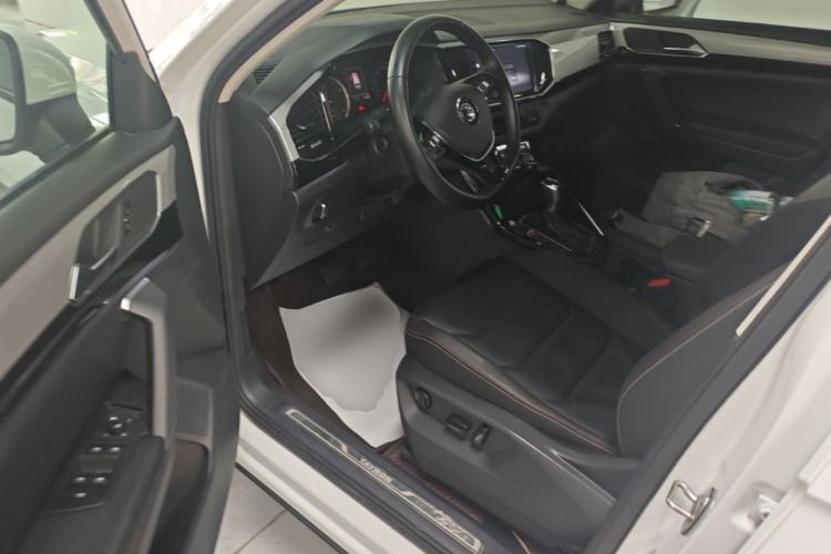 Used Volkswagen Tayron 2019 330TSI Two-Wheel Drive Luxury Model China VI Standard Driver Seat