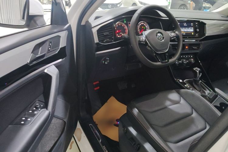 Used Volkswagen Tayron 2019 330TSI Two-Wheel-Drive Luxury Version China V Emission Standard Driver Seat
