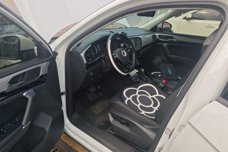 Used Volkswagen Tayron 2019 330TSI Two-Wheel Drive Luxury Model China VI Standard Driver Seat