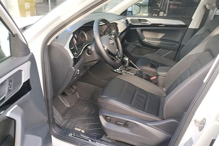 Used Volkswagen Tayron 2019 330TSI Two-Wheel Drive Luxury Model China VI Standard Driver Seat