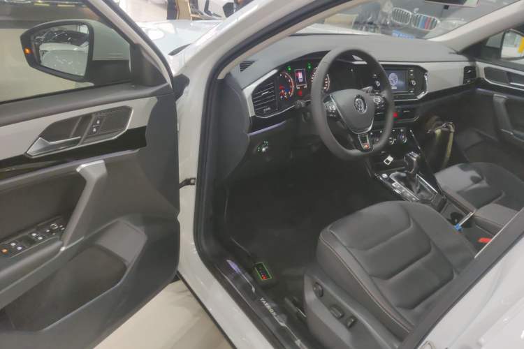 Used Volkswagen Tayron 2019 330TSI Two-Wheel Drive Luxury Model China VI Standard Driver Seat